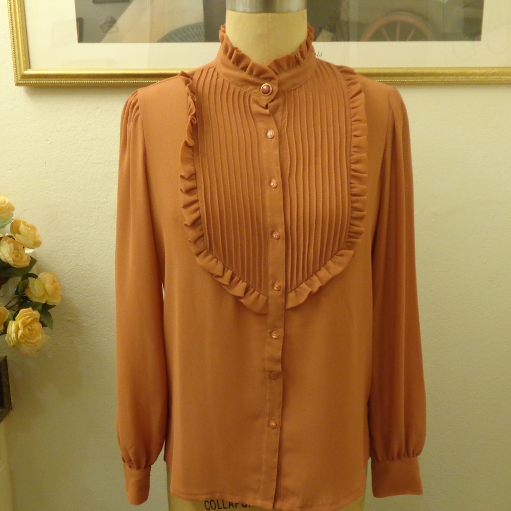 Campus Casuals Vintage Ruffle Button Down Blouse